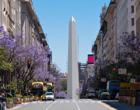 Obelisk Buenos Aires center