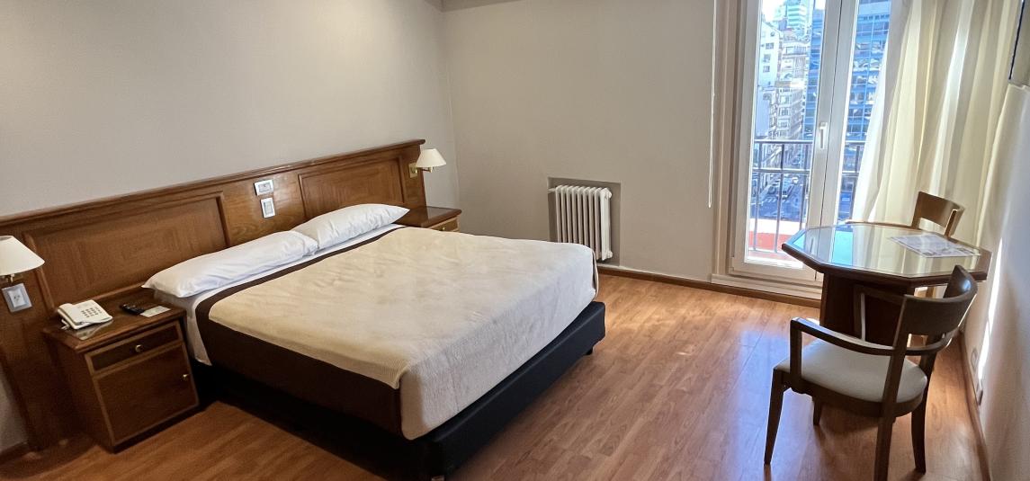 Superior room with double bed and city views